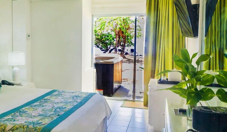 Hedonism II-Ocean View Terrace Jacuzzi Suite_484